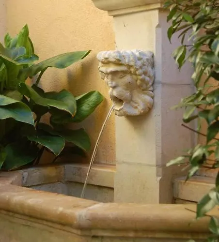 Ondella Hotel